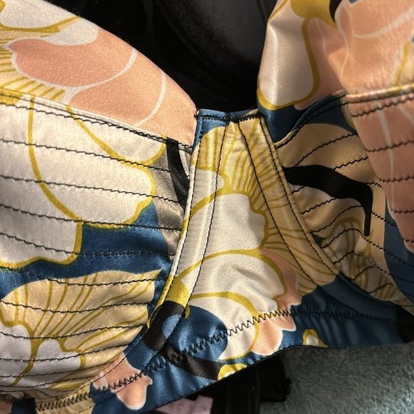 ❄️Savage X Fenty Satin Floral Bullet Underwire Bra Size 42D - Picture 8 of 9